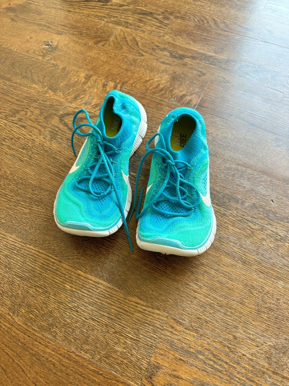 Nike Teal and Lime Knit Running Shoes